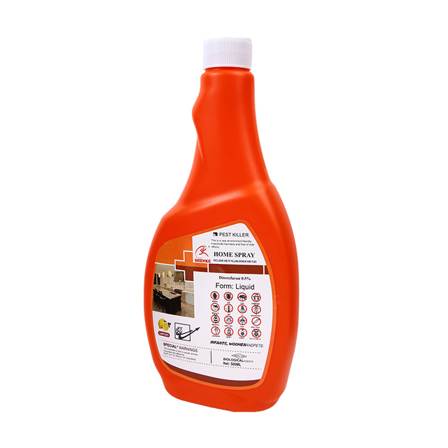 Potente spray insecticida para matar plagas